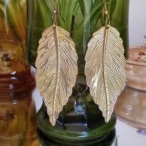 Gold Tone Leaf Dangling Earrings